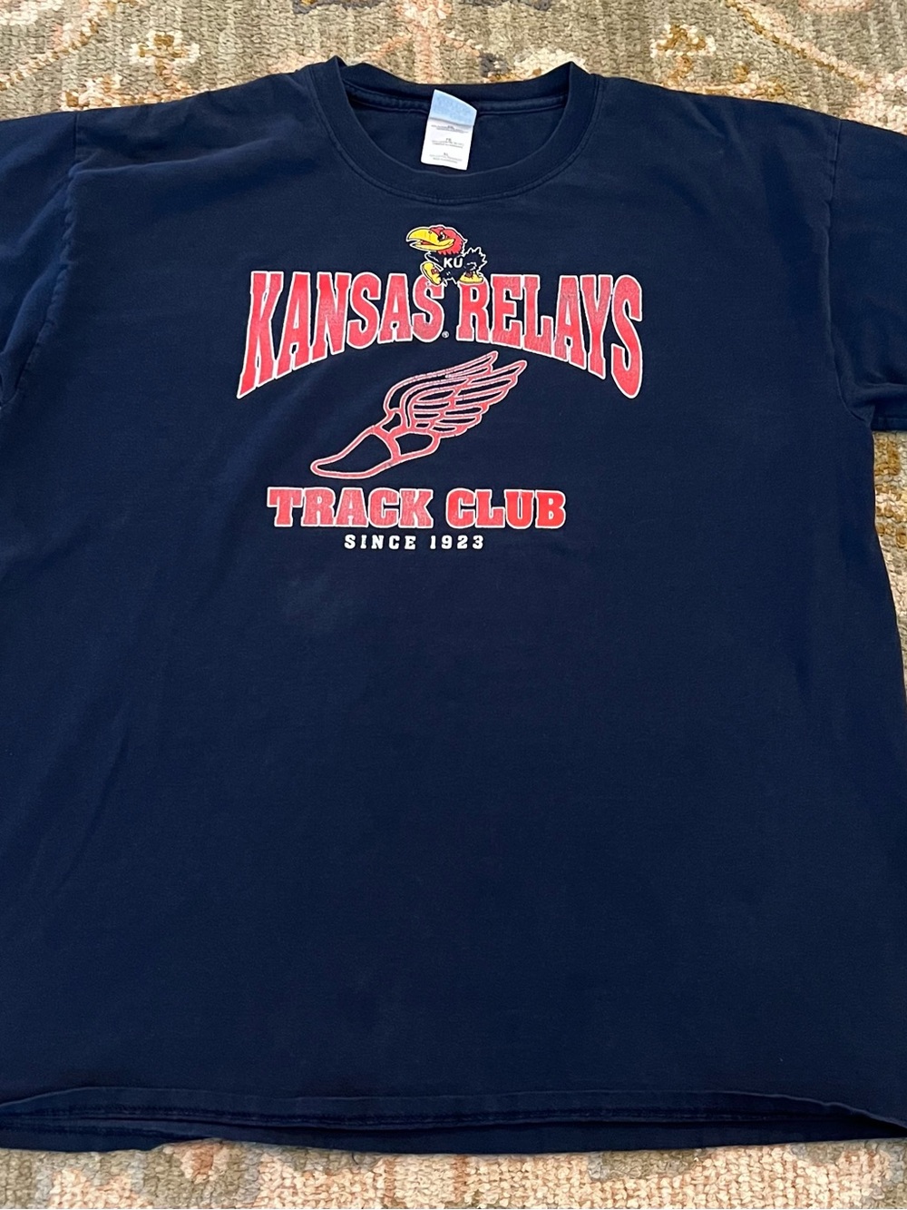 Kansas Jayhawks Kansas Relays Track Team T Shirt Men’s Size XL Color Navy-Flaws